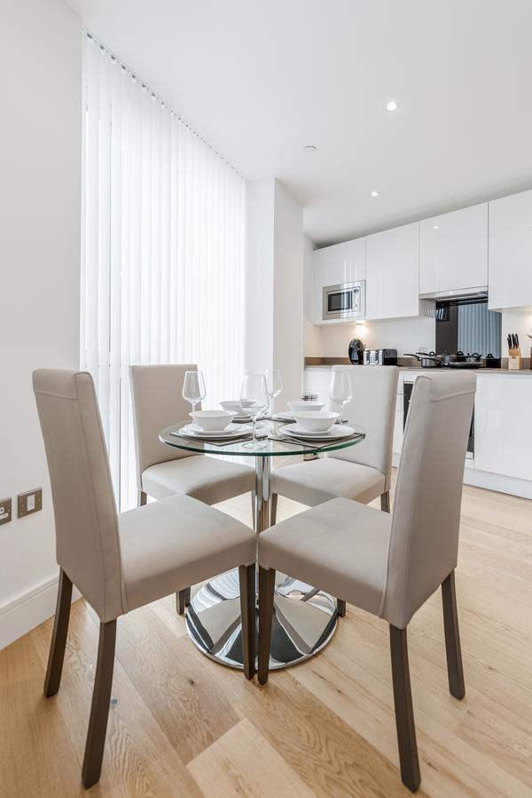 Luxury Stratford Apartment Londres Exterior foto
